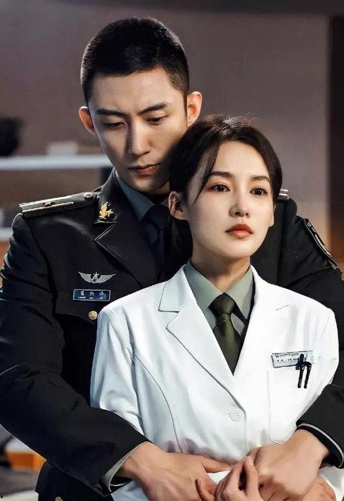 李霸妮的秘密俱乐部,时尚潮流的聚集地