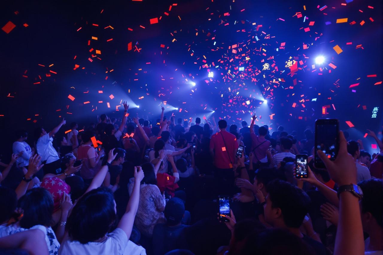 《星河漫漫》全球票房突破30亿，创神秘电影历史新高